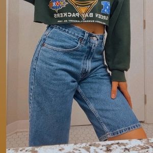Vintage Levi Jean shorts size 29 long boyfriend trendy student fit